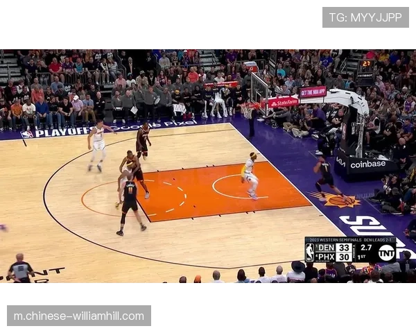 球队后场出球减少 长传与定位球成进攻发起点